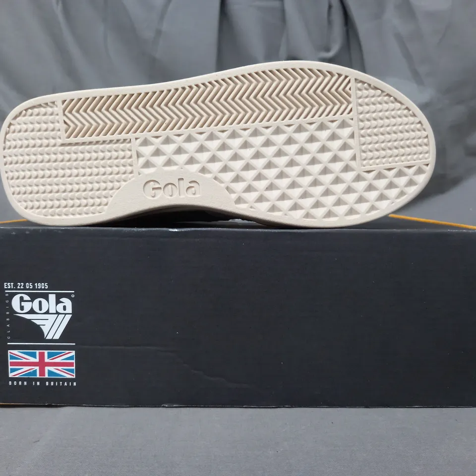 BOXED PAIR OF GOLA TOPSPIN SHOES IN WHITE/EVERGREEN/PASTEL PINK UK SIZE 6