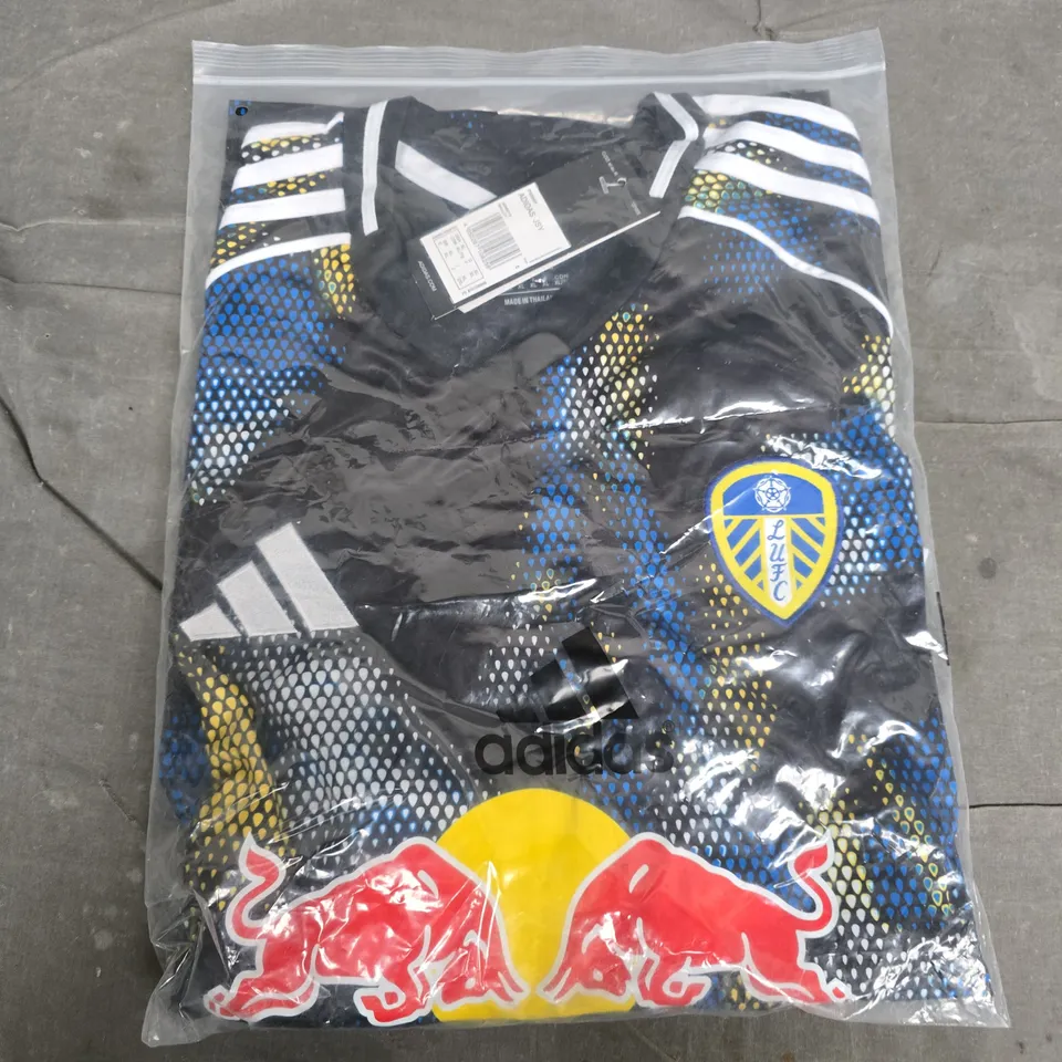BAGGED ADIDAS LEEDS JERSEY IN BLACK MULTI - XL