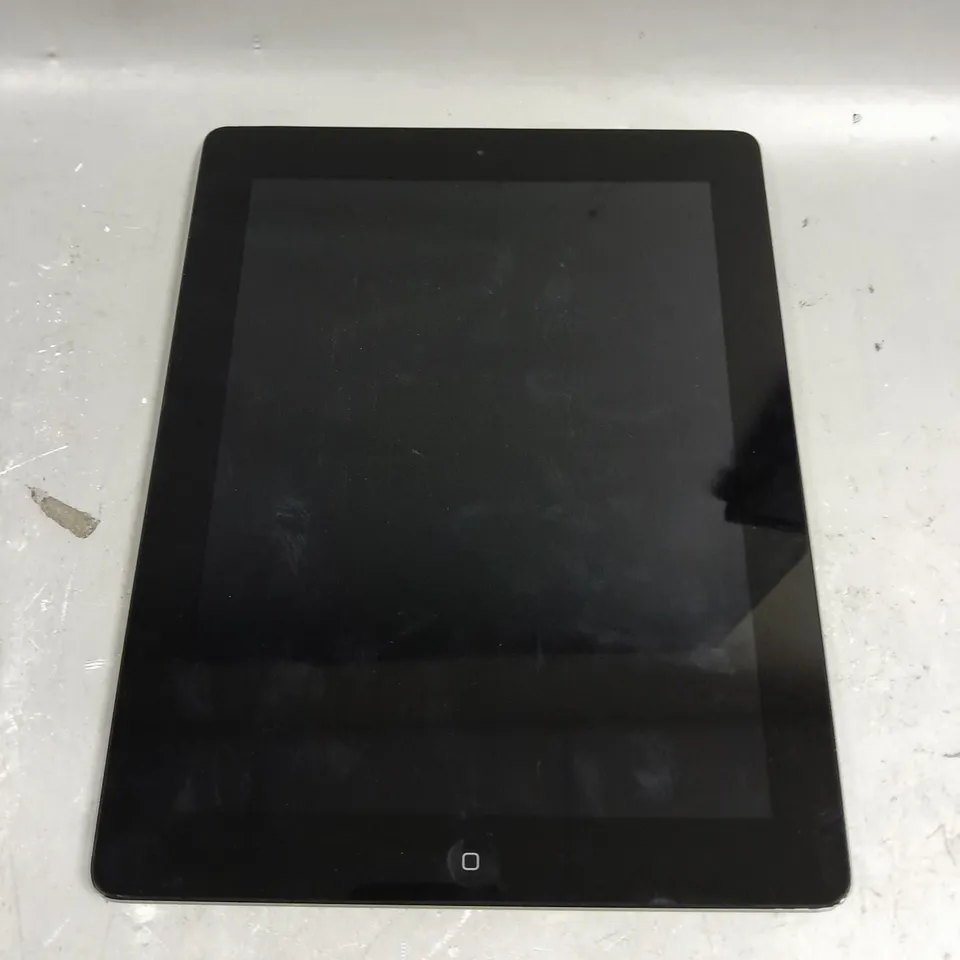APPLE IPAD A1458 (4TH GEN) TABLET 
