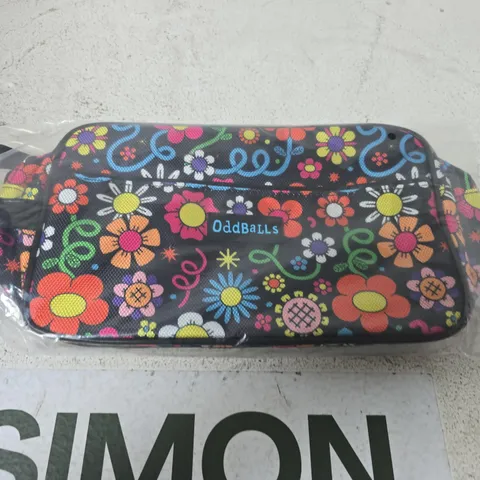 ODDBALLS WASHBAG