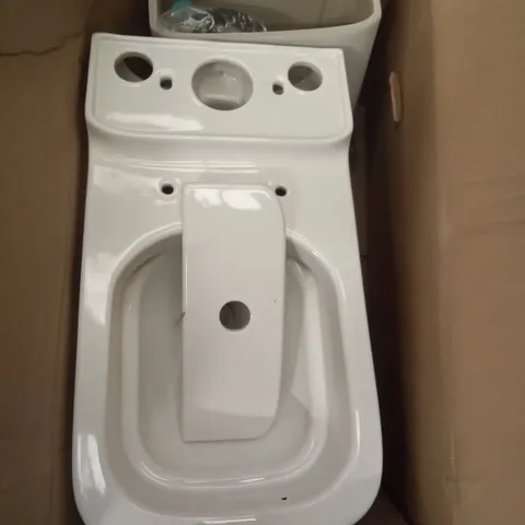 BOXED TEESTA BACK TO WALL TOILET