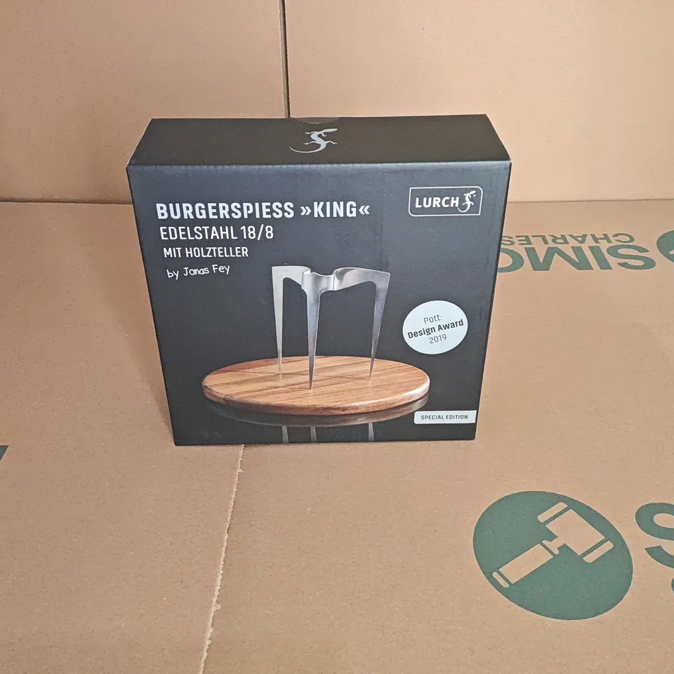 BOXED LURCH BURGER SKEWER - KING - STAINLESS STEEL WITH WOODEN PLATE 