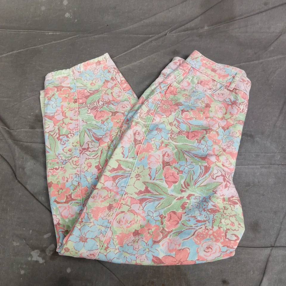 OLIVER BONAS FLORAL PRINT BAREL JEANS IN MULTI - SIZE 8