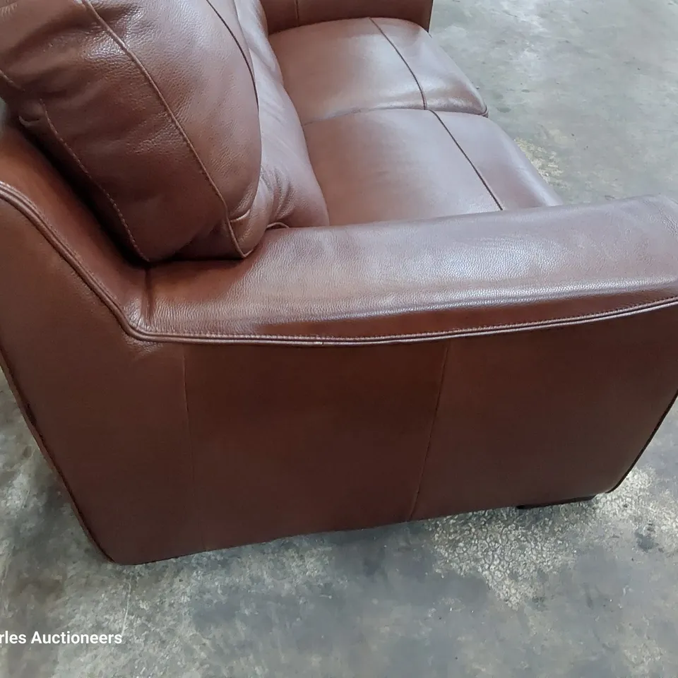 QUALITY ITALIAN DESIGNER PRATO TWO SEATER SOFA CHESTNUT LEATHER