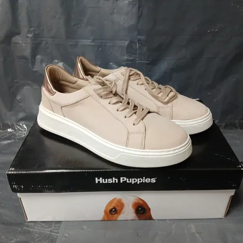 BOXED PAIR OF HUSH PUPPIES CAMILLE LACE CUPSOLE WOMENS TRAINERS IN BLUSH - UK 6