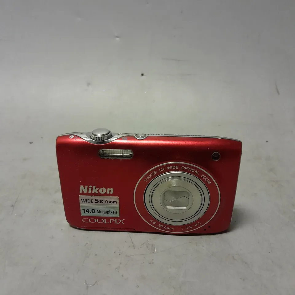 NIKON COOLPIX S3100 DIGITAL CAMERA IN RED