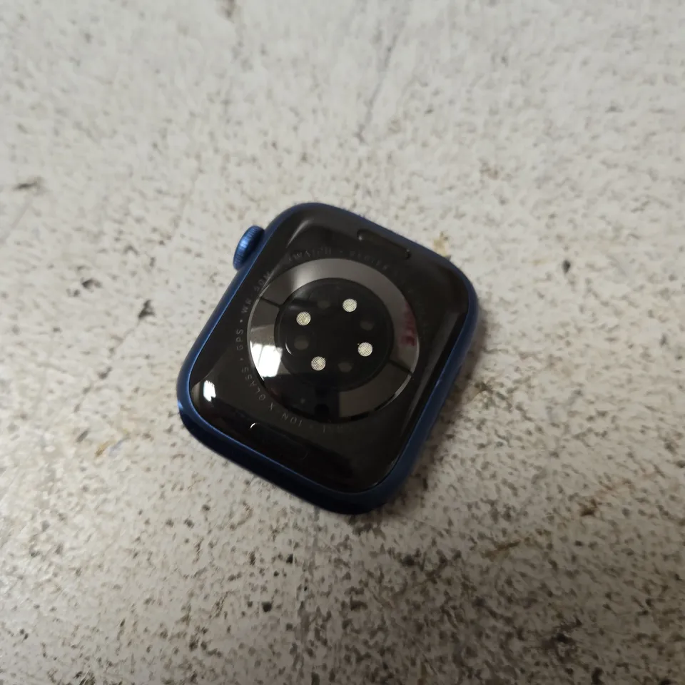 APPLE WATCH SERIES 7
