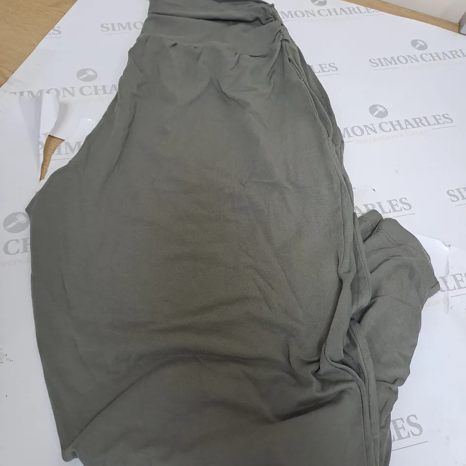 BAMBOO CLOTHING OLIVE GREEN JOGGER SIZE 14