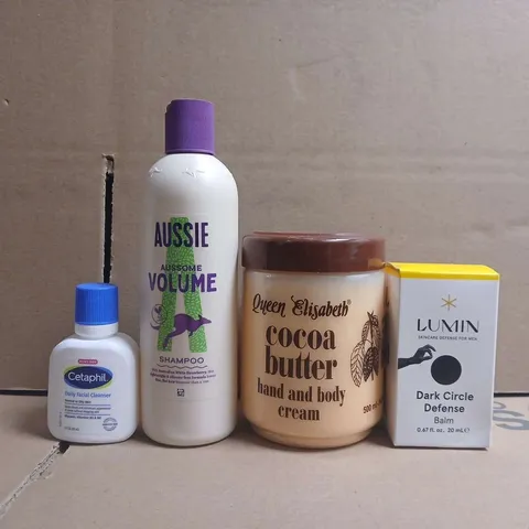 APPROXIMATELY 15 ASSORTED COSMETIC ITEMS TO INCLUDE LUMIN, CETAPHIL, ETC - COLLECTION ONLY