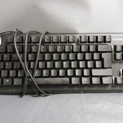 STEELSERIES APEX 3 TKL BLACK KEYBOARD