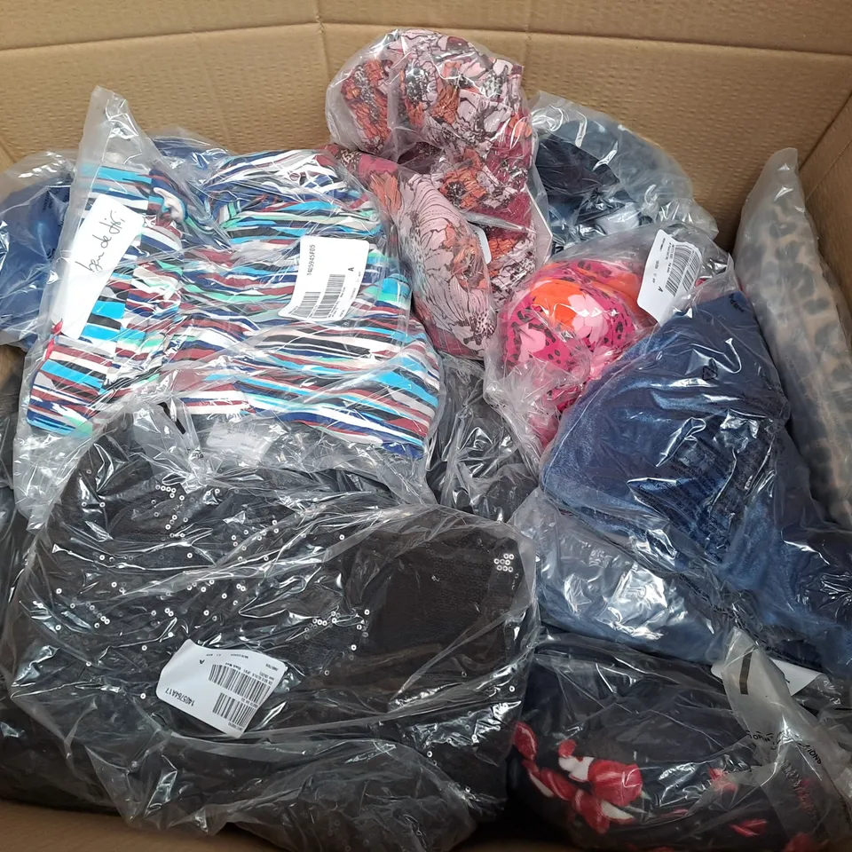 BOX OF ASSORTED CLOTHING ITEMS TOO INCLUDE COATS , TOPS, AND TROUSERS   ETC. 