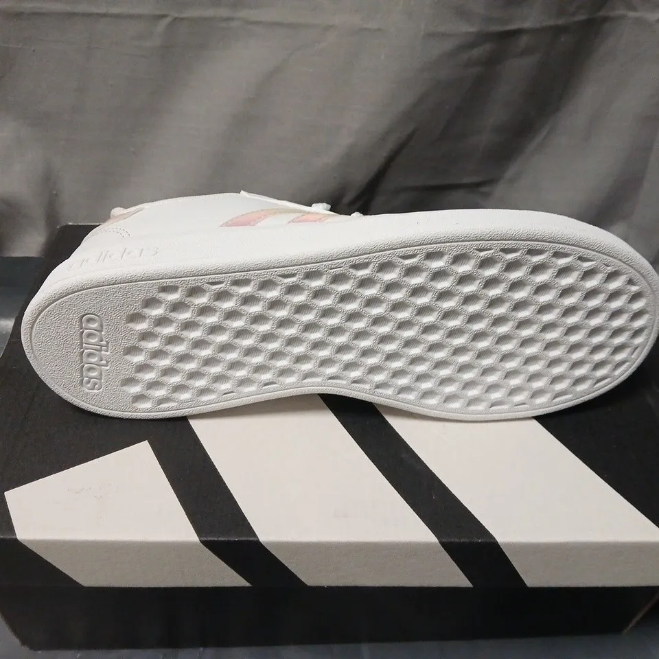ADIDAS WHITE SNEAKERS WITH PASTEL PINK STRIPES – BOX INCLUDE UK SIZE 3