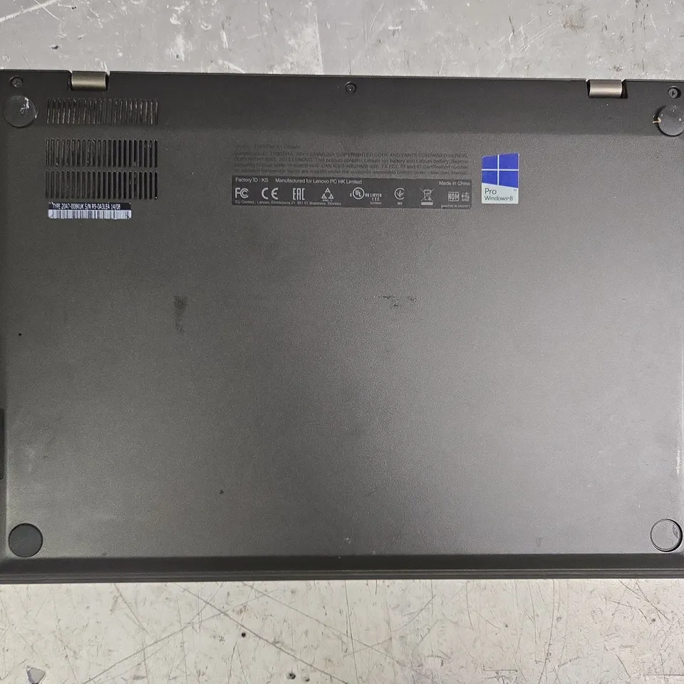 LENOVO THINKPAD X1 CARBON 2ND GEN LAPTOP IN BLACK