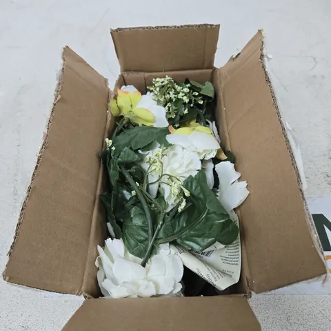 SMART GARDEN PEONY GARLAND BOXED