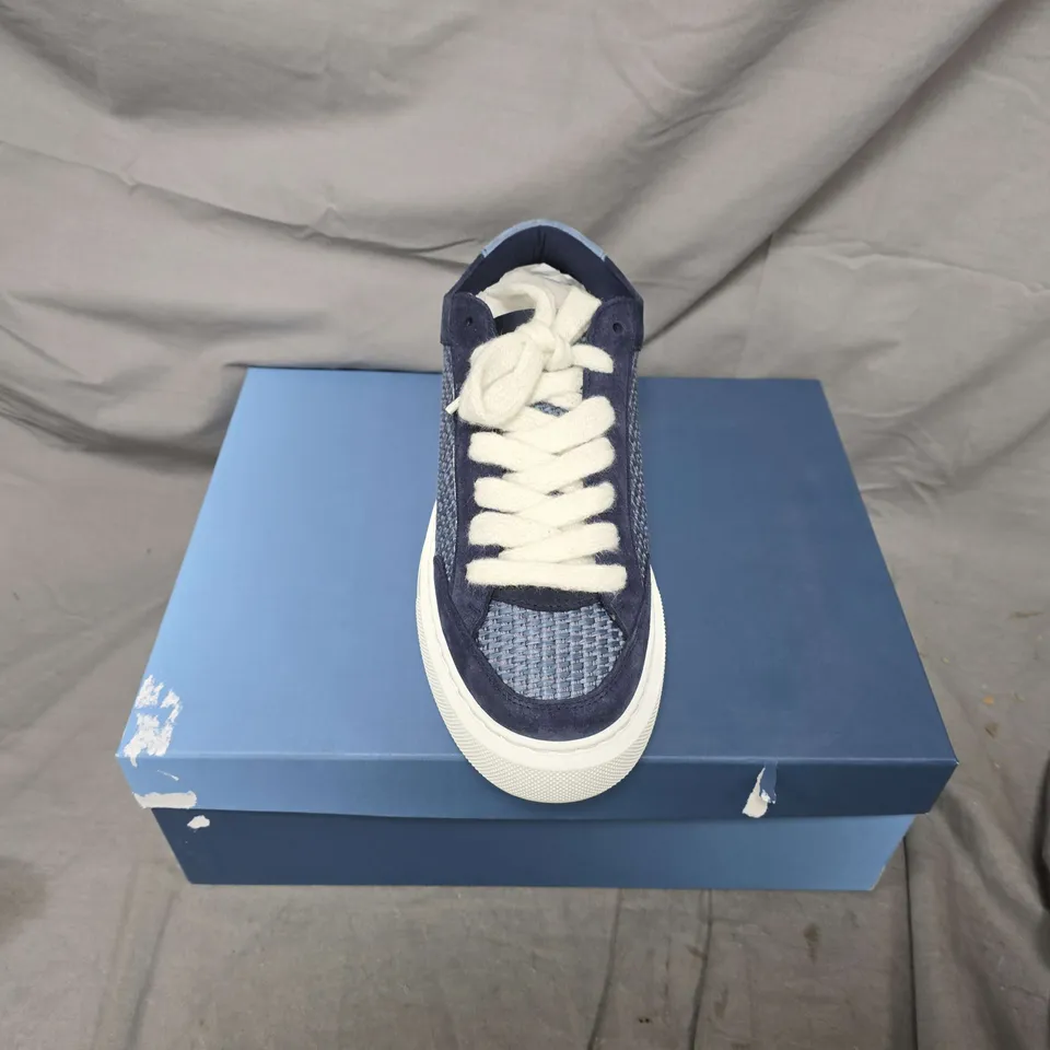 BOXED PAIR OF CLEENS LUXOR IN CAPRI - UK 8