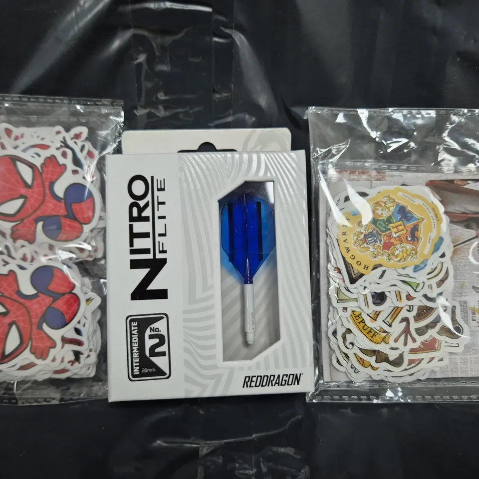 APPROXIMATELY 10 ASSORTED TOYS AND GAMES TO INCLUDE VARIOUS STICKERS, REDDRAGON NITRO FLITE, ETC