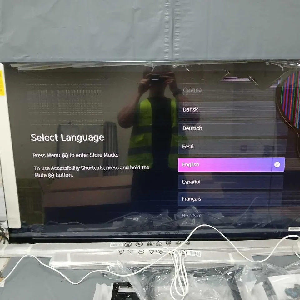BOXED HISENSE 55" CANVA SMART TV 