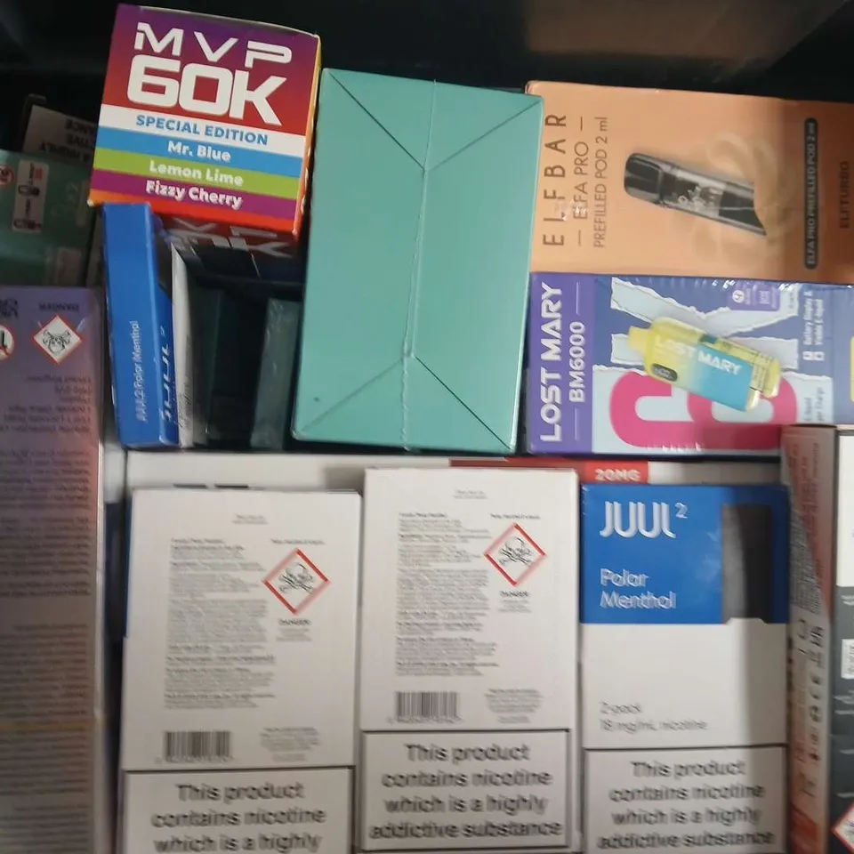 APPROXIAMTELY 15 ASSORTED VAPING PRODUCTS TO INCLUDE OXVA, HYOLA, ETC - COLLECTION ONLY