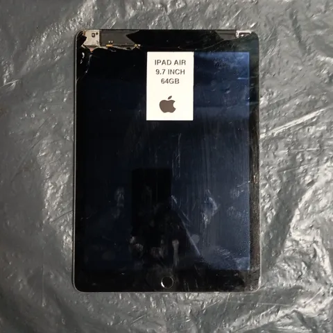 APPLE IPAD AIR A1567