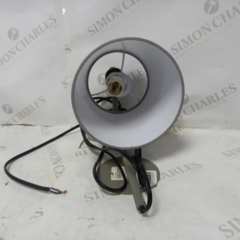 WALL MOUNTED LIGHT WITH GREY SHADE 