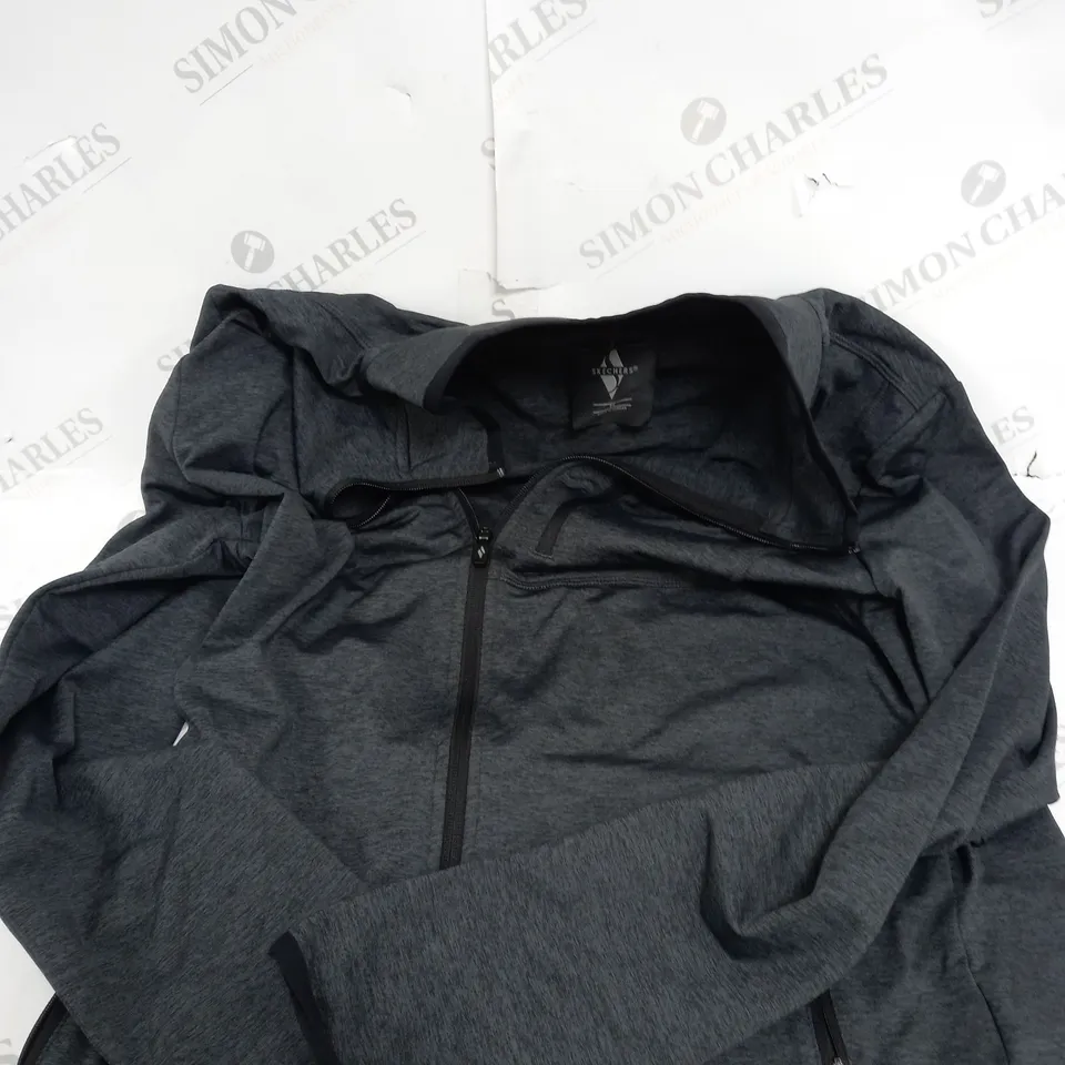 SKECHERS ULTRA GO EQUALIZER JACKET IN GREY - M