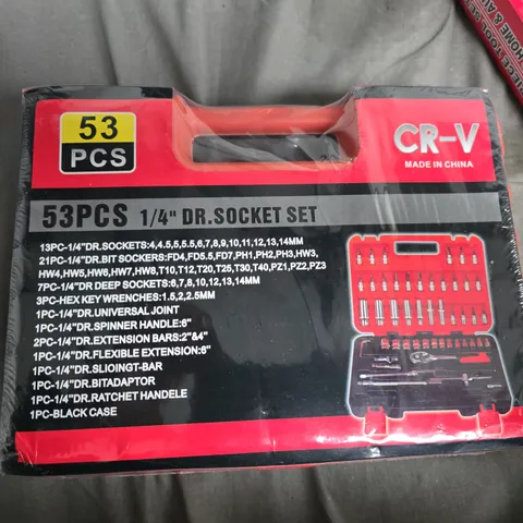 53-PIECE 1/4IN DRIVE SOCKET SET CR-V – BOXED (RED/BLACK PACKAGING)