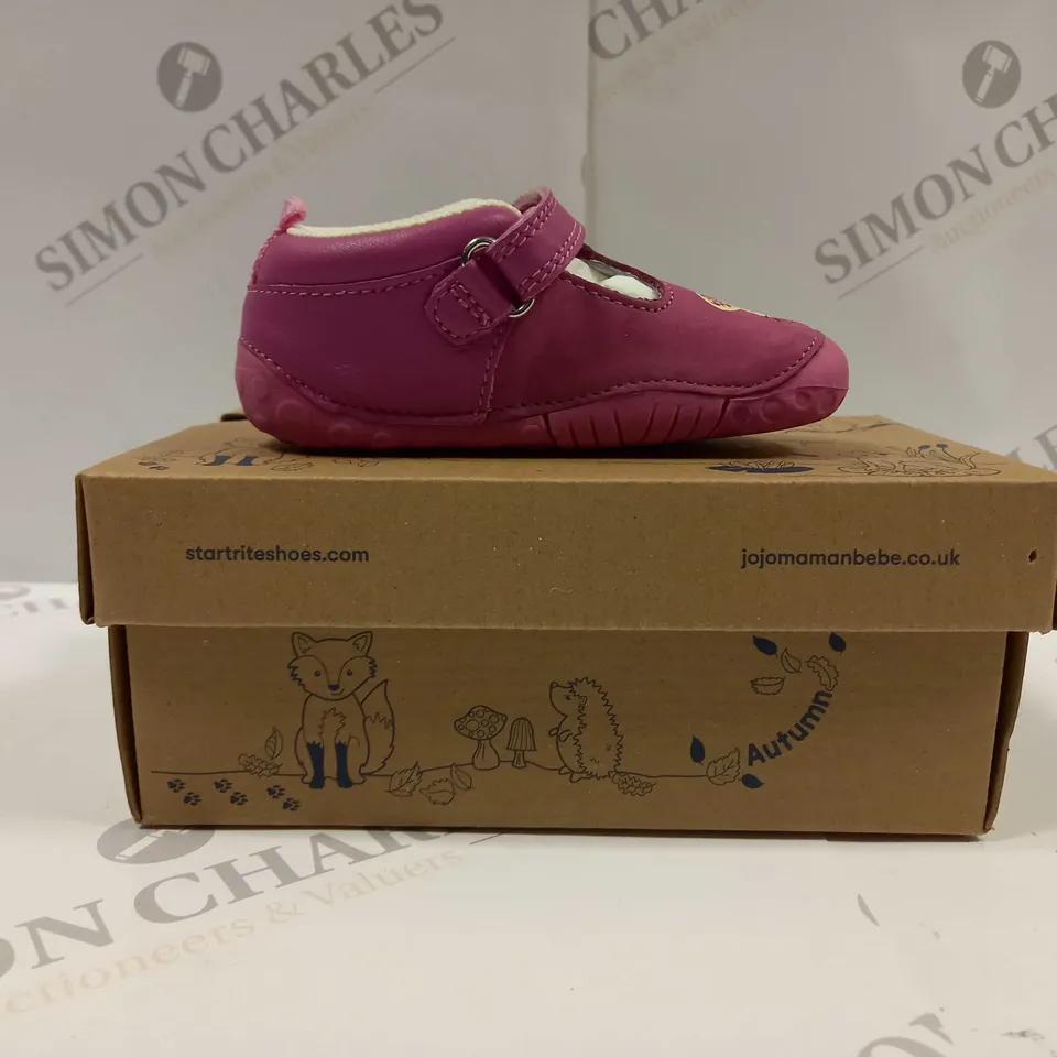 BOXED PAIR OF START RITE JOJO MAMAN BEBE INFANT SHOES 