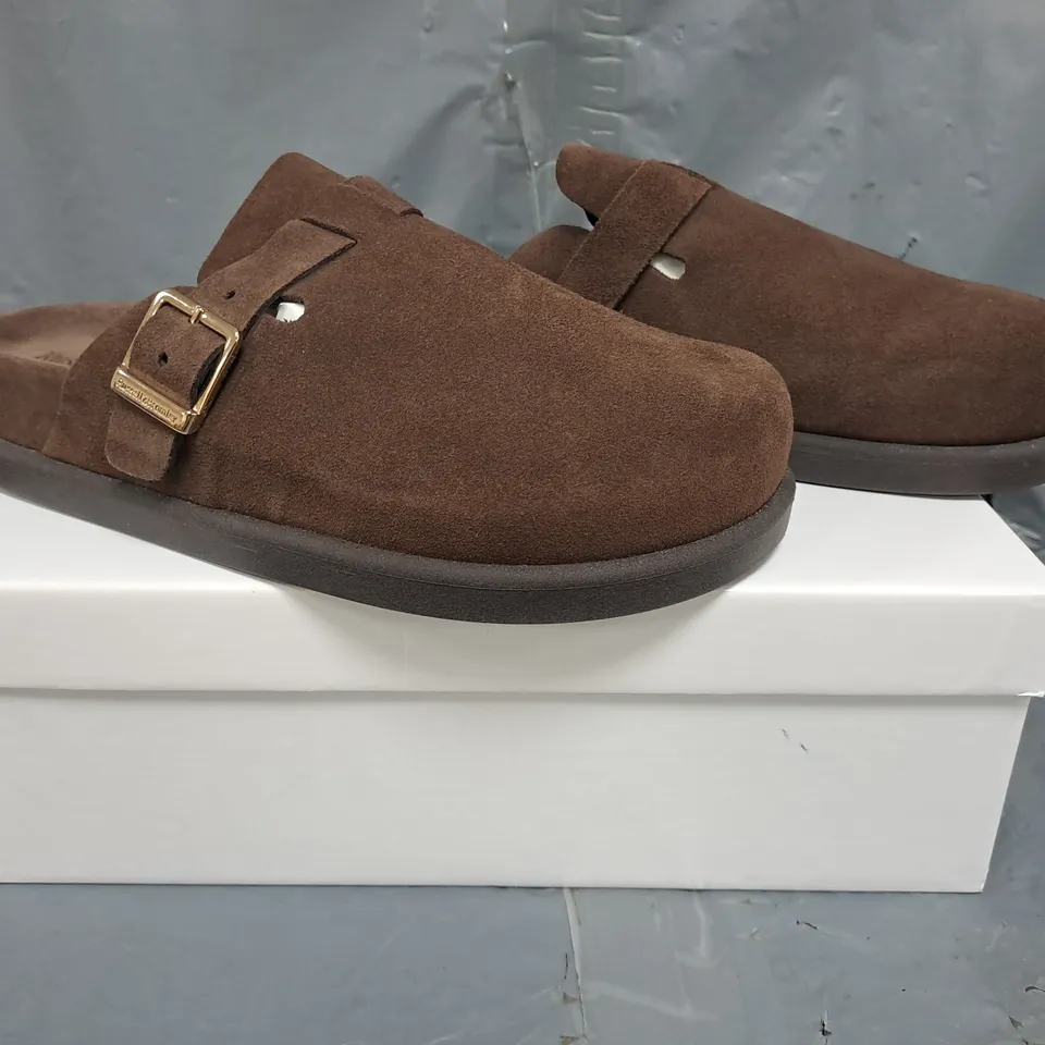 BOXED PAIR OF RUSSELL & BROMLEY VIXEN SUEDE SHOES IN CHOCOLATE SIZE EU 38