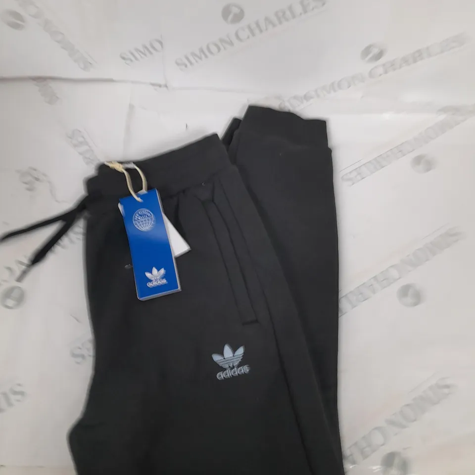 ADIDAS ORIGINAL TRACKSUIT BOTTOMS SIZE 9-10 YEARS