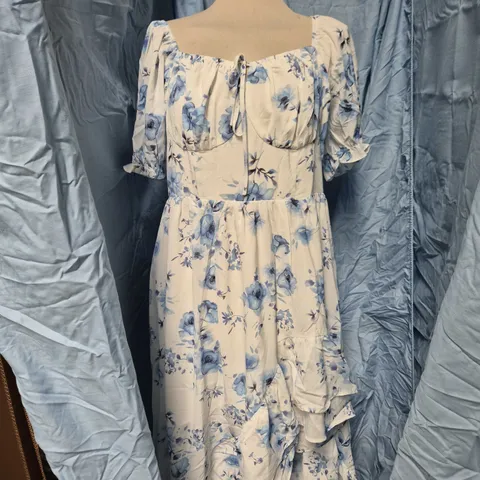 SCARLET DARKNESS FLORAL DRESS – WOMEN'S, SIZE L (BLUE & WHITE)