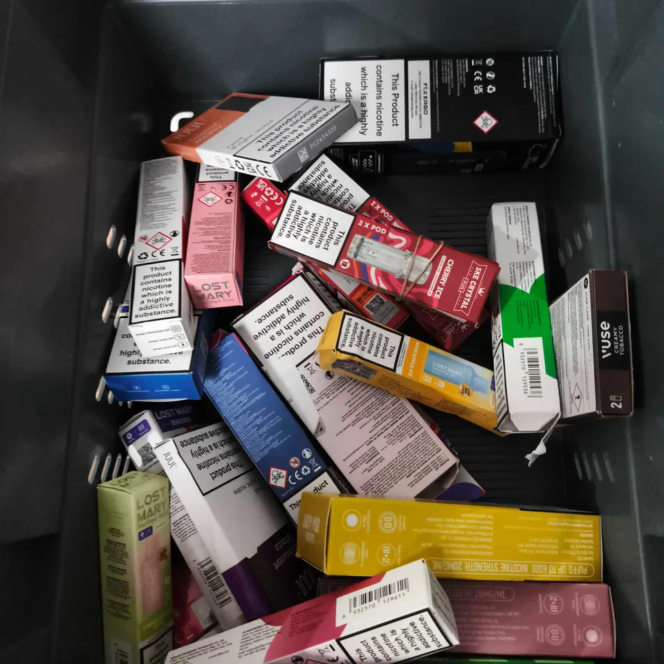 APPROXIMATELY 15 ASSORTED E-CIGARETTE AND VAPE PRODUCTS TO INCLUDE IVG, ELFBAR, JUUL2 ETC 