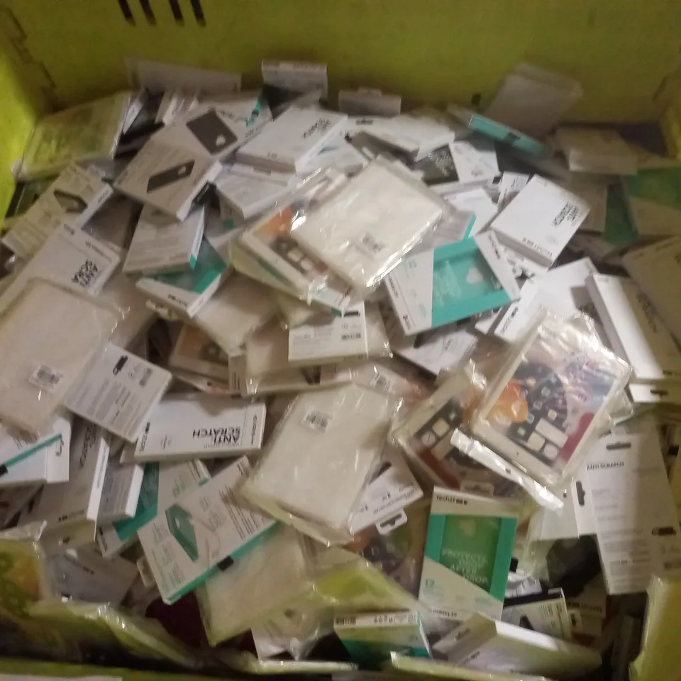 APPROXIMATELY 300 ASSORTED PHONE & TABLET CASES FOR VARIOUS MODELS & IN VARIOUS STYLES - COLLECTION ONLY