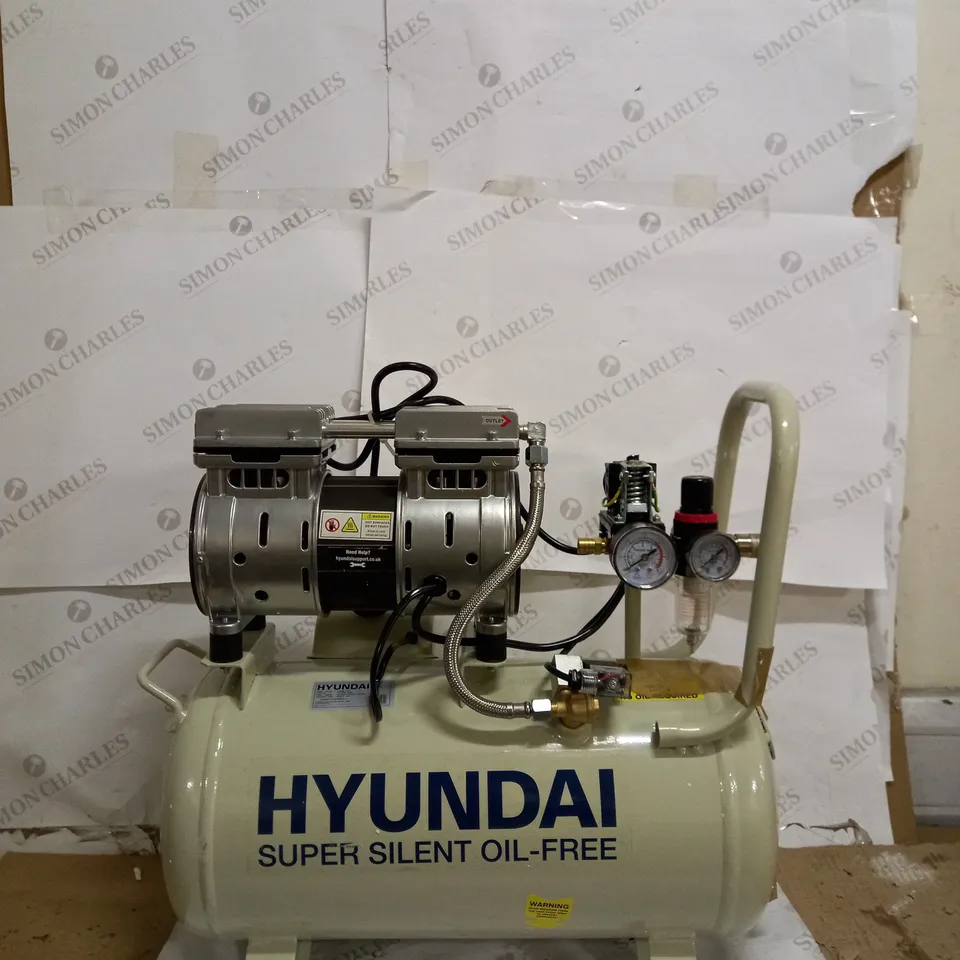 HYUNDAI 24 LITRE ULTRA SILENT AIR COMPRESSOR