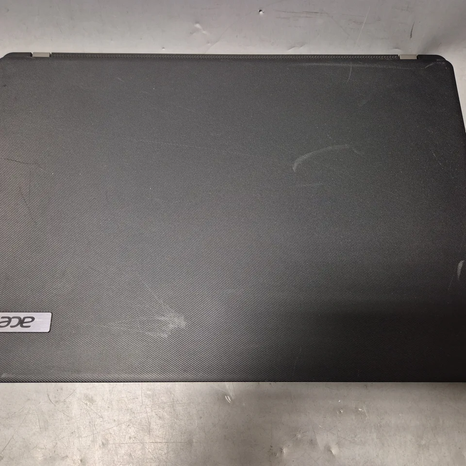 ACER TRAVELMATE P215-52 MODEL N19Q8