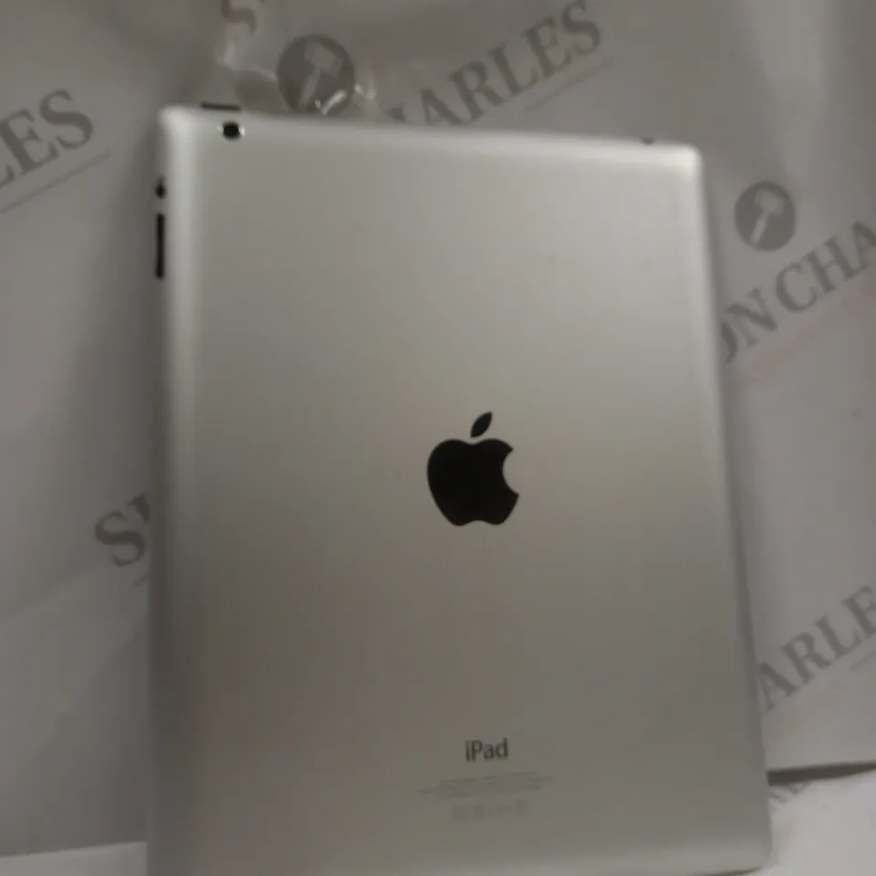 APPLE IPAD A1458 (4TH GEN) TABLET SLIVER