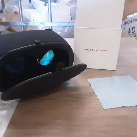 PALLET OF 25 BOXES OF 30 MELODY VR HEADSETS
