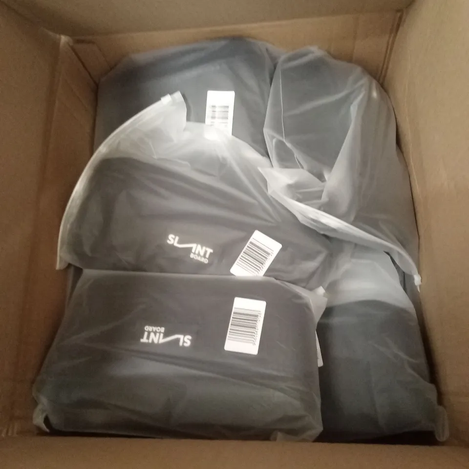 PALLET TO CONTAIN A LARGE QUANTITY OF SLANT SLED BELTS AND A FEW GYM ACCESSORIES TO INCLUDE TREADMILL PARTS ETC
