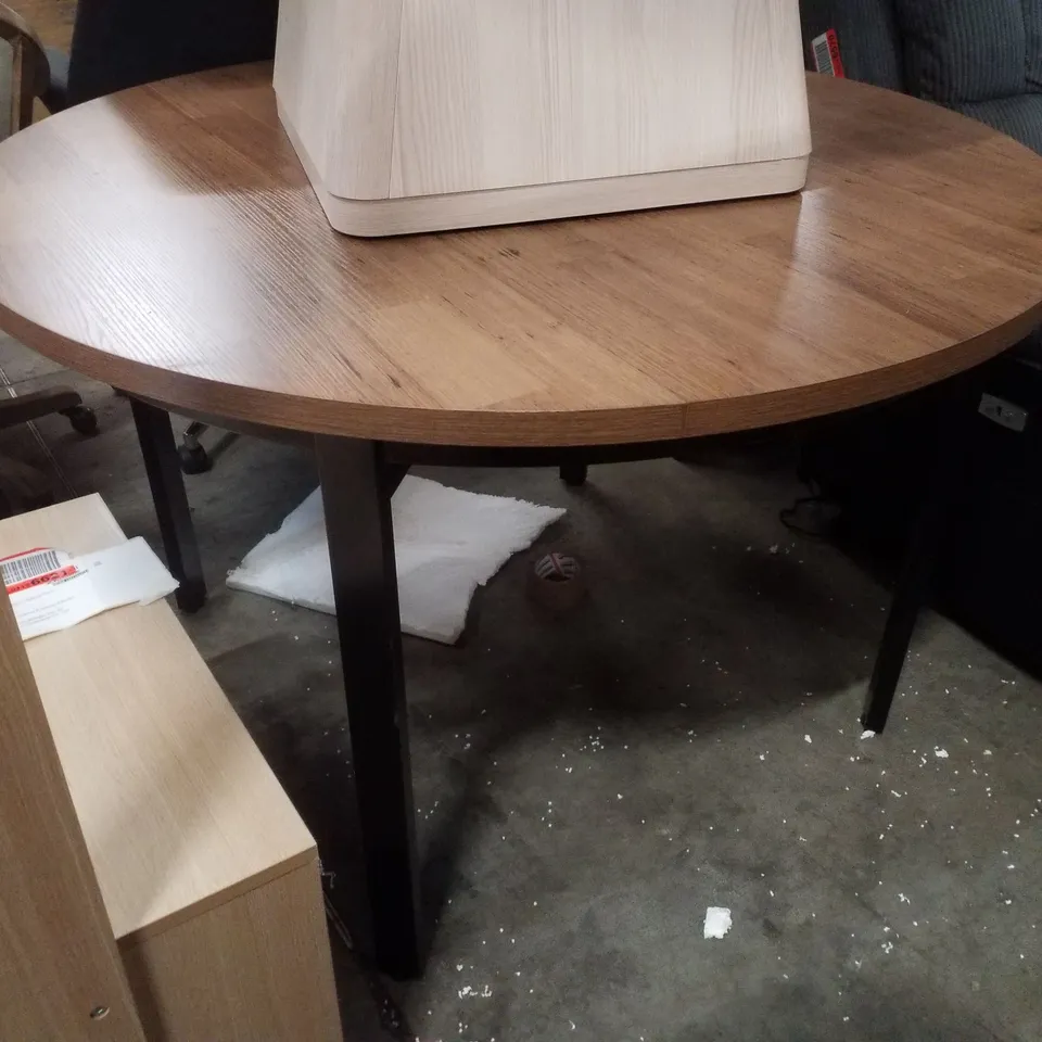 ROUND METAL BASE DINING TABLE - BROWN