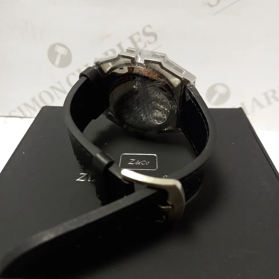 ZIHLMANN & CO TRIPLE DIAL LEATHER STRAP WRISTWATCH
