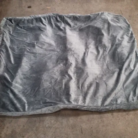 SLUMBERDOWN PAWS FOR PET BED CASE