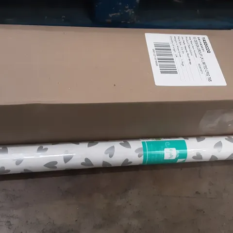 PALLET OF APPROXIMATELY 100 BOXES OF 9 3M PEFC HEARTS ROLL WRAP & 28 EASY CARE DUVET SET WITH 1 PILLOWCASE