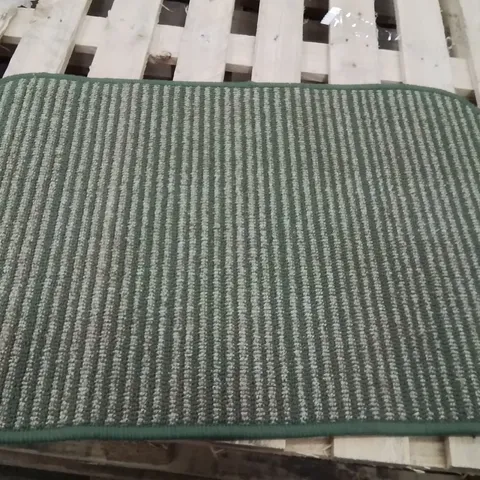 QUALITY DESIGNER AREA RUG - APPROXIMATELY 75X50CM