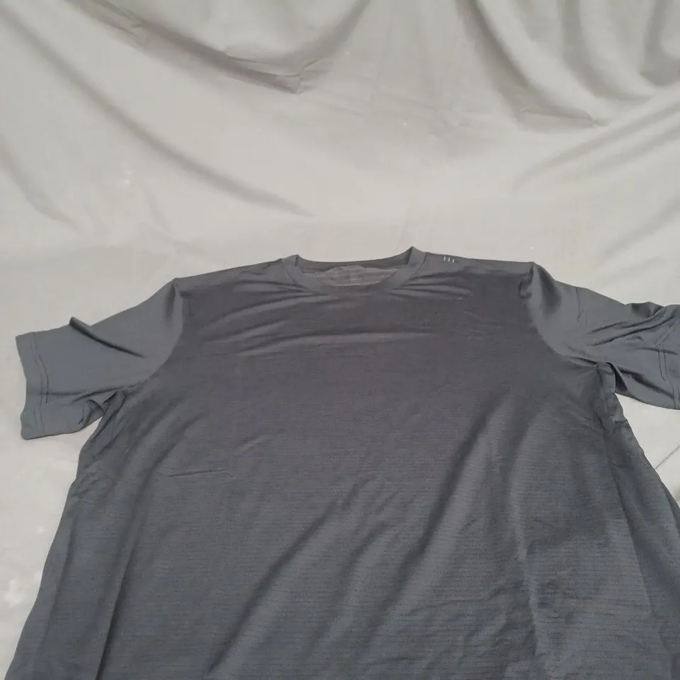 LULULEMON LICENSE TO TRAIN RELAXED SHORT SLEEVE SHIRT SIZE XL