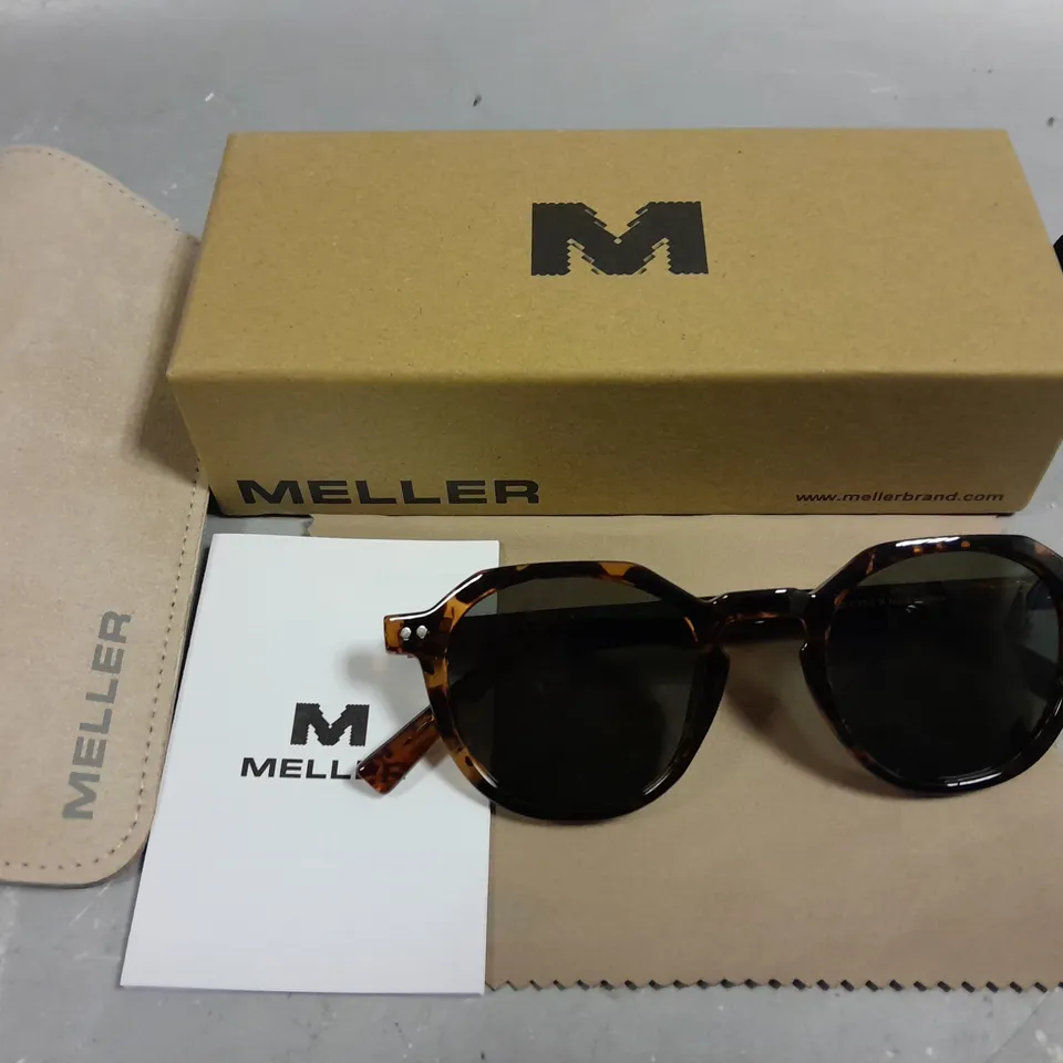 BOXED PAIR OF MELLOR BROWN FRAMED GLASSES
