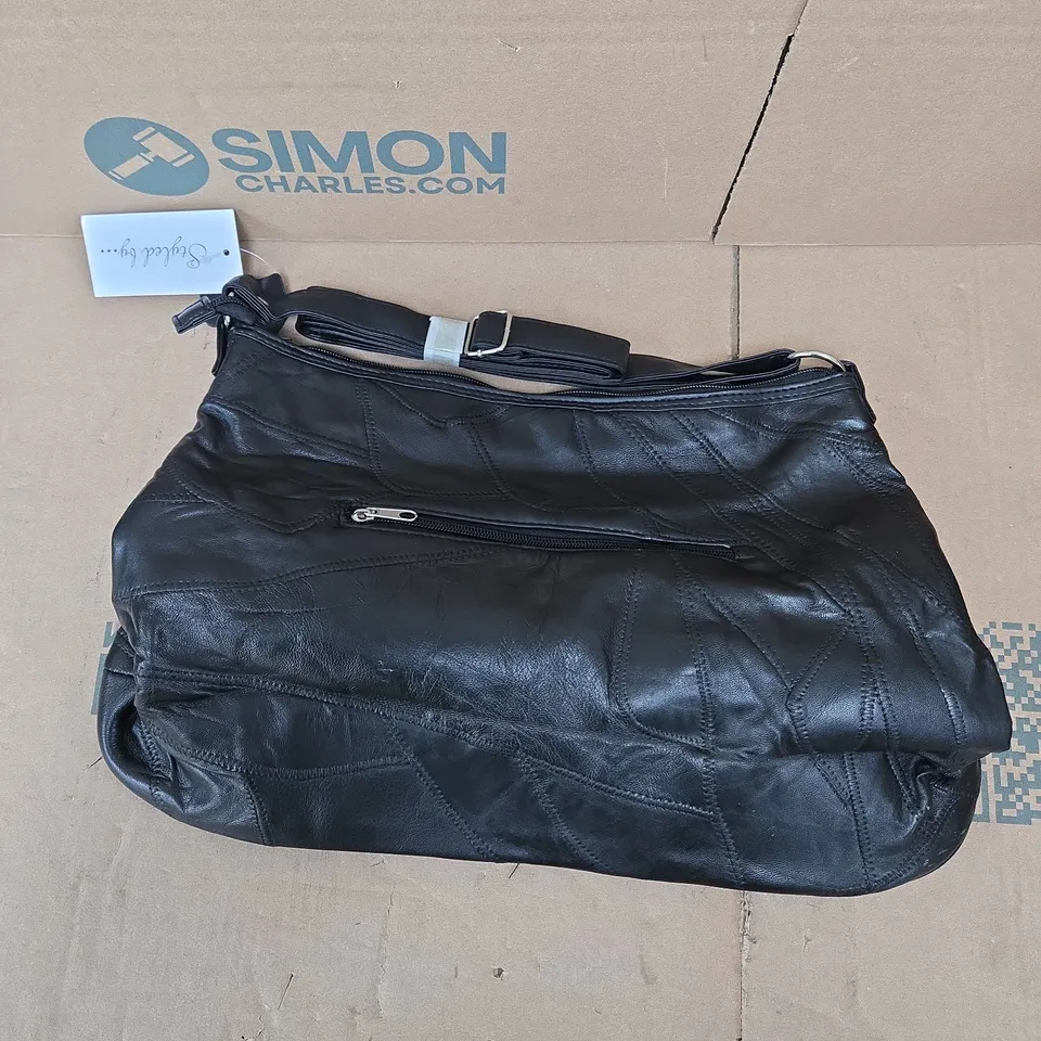 STYLED BY... BLACK LEATHER HANDBAG WITH QUILTED PATTERN