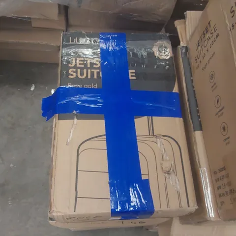 BOXED LUGG TRAVEL SUITCASE