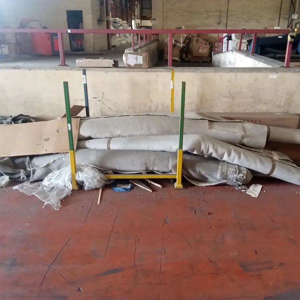 PALLET OF ASSORTED ROLLS OF CARPET // OFF-CUTS AND DAMAGED SECTIONS