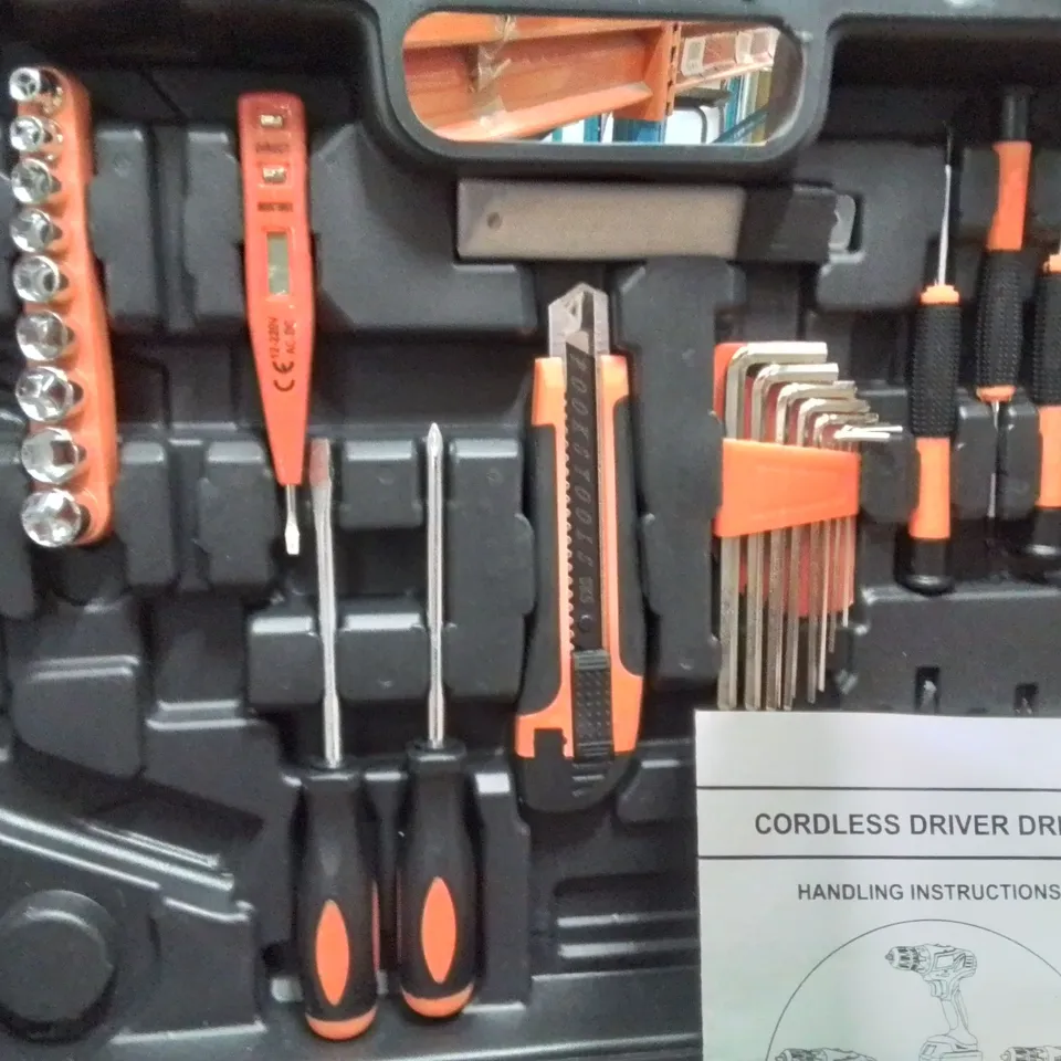 BOXED CORDLESS DRIVER TOOL SET