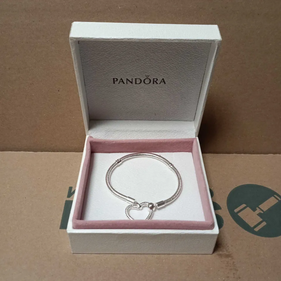 PANDORA SILVER HEART CHARM BRACELET – BOXED