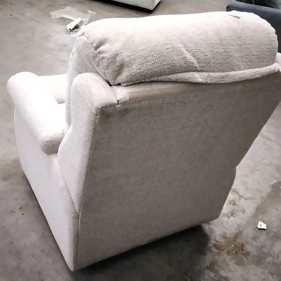 QUALITY BRITISH DESIGNER G PLAN MANUFACTURED NEWMARKET CHAIR - SPECKLE FAWN FABRIC 